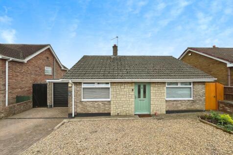 2 bedroom bungalow for sale