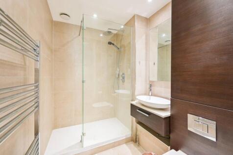 City North Place, Finsbury Park... 2 bed flat for sale