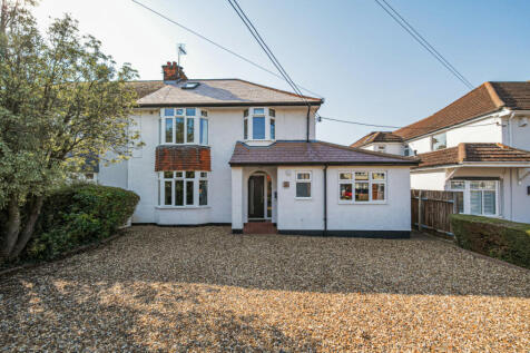 4 bedroom semi-detached house for sale