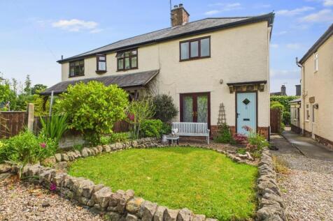 2 bedroom cottage for sale