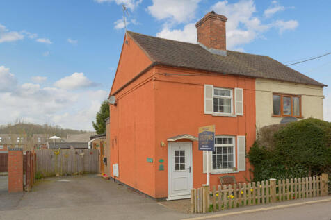 2 bedroom semi-detached house for sale