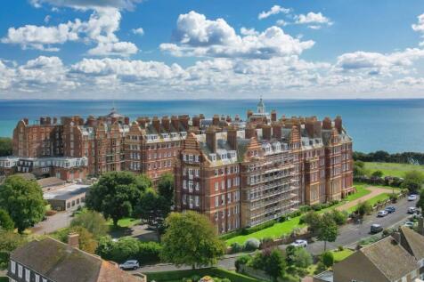 The Leas, Kent CT20 2 bed apartment for sale