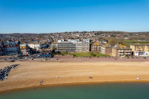 Admirals Walk, Hythe CT21 2 bed apartment for sale