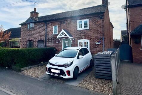 2 bedroom semi-detached house for sale