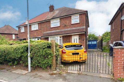 Barthomley Crescent, Cheshire CW2 3 bed semi