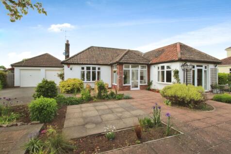 3 bedroom bungalow for sale