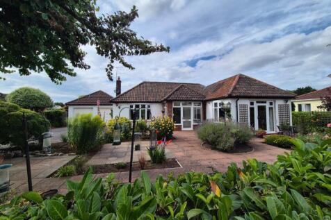 Church Road, Bristol BS20 3 bed bungalow for sale
