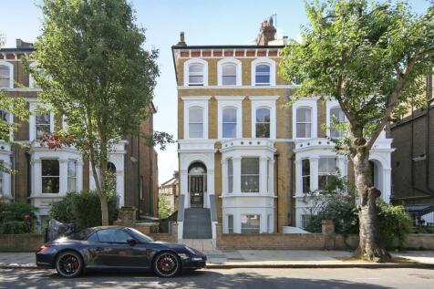 St Quintin Avenue, London, W10 2 bed flat for sale