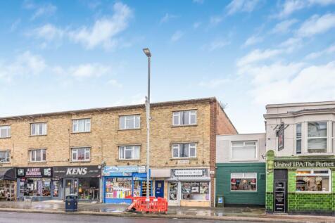 Albert Road, Hampshire PO4 1 bed apartment for sale