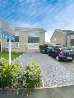 Acorn Way, North Yorkshire YO24 3 bed semi