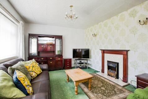 Myrtle Drive, West Yorkshire HX2 3 bed semi