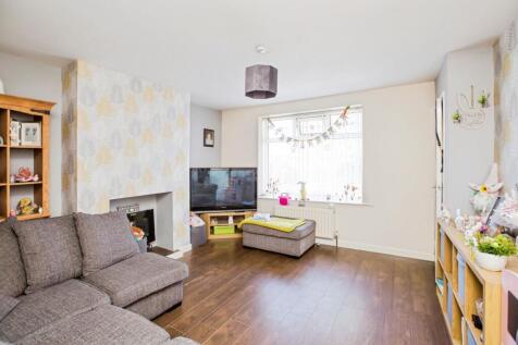 Green Lane, Halifax HX4 3 bed end of terrace house for sale