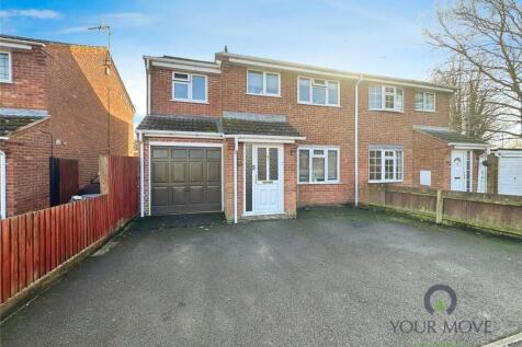5 bedroom semi-detached house for sale