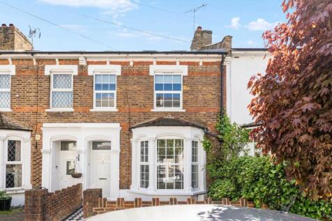 Gloucester Road, London W3 3 bed terraced house for sale