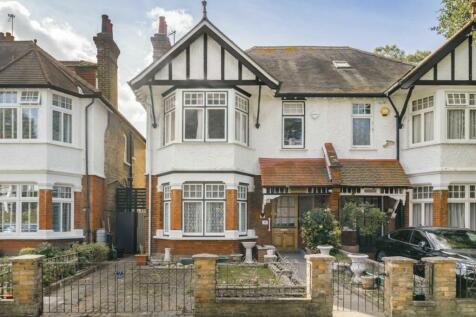 Somerset Road, Brentford TW8 4 bed house for sale