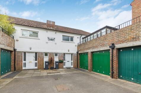 Chiswick Staithe, London W4 3 bed house for sale