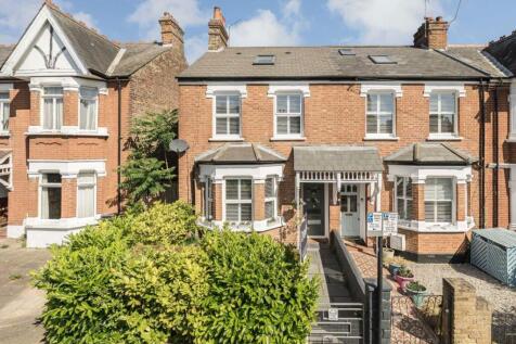 Clifden Road, Brentford TW8 4 bed end of terrace house for sale