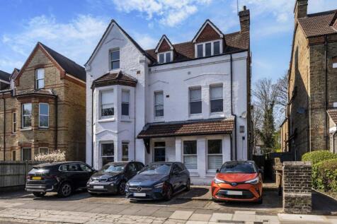 Grange Park, London W5 2 bed flat for sale