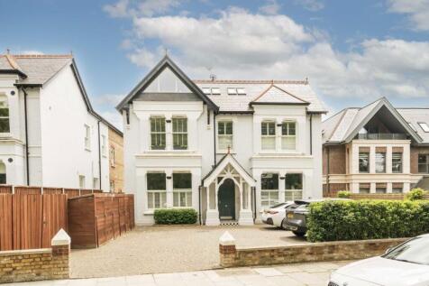 Carlton Road, London W5 2 bed flat for sale