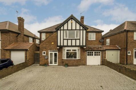 Malthouse Drive, Feltham TW13 4 bed detached house for sale