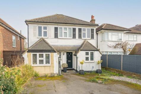 Ember Lane, East Molesey KT8 3 bed detached house for sale