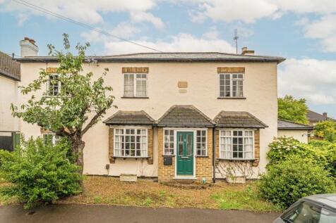 Cherry Orchard Road, West Molesey KT8 4 bed detached house for sale