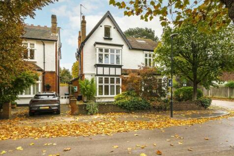 Cole Park Road, Twickenham TW1 2 bed flat for sale