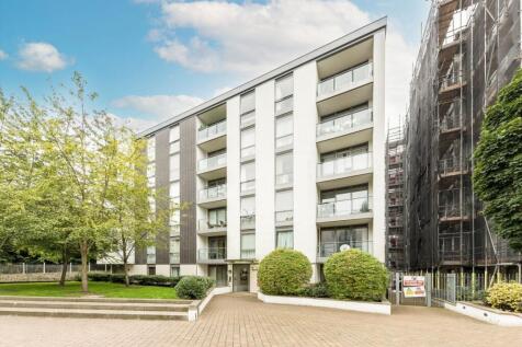 Clayponds Lane, Brentford TW8 2 bed flat for sale