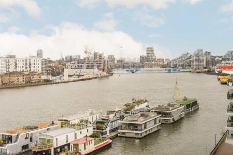 Point Pleasant, London SW18 3 bed flat for sale