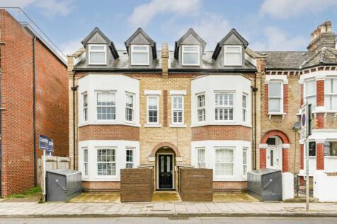 Hartfield Road, London SW19 2 bed flat for sale
