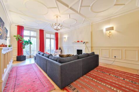 Evelyn Mansions, Victoria, London, SW1P 3 bed flat for sale