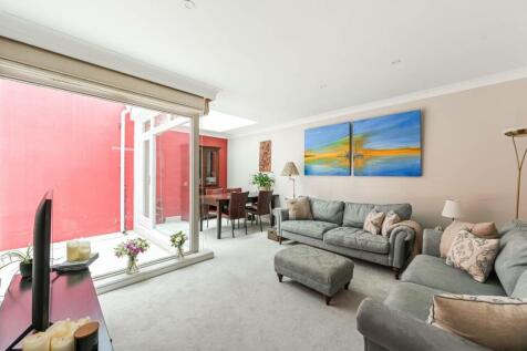 St Georges Square, Pimlico, London, SW1V 2 bed flat for sale