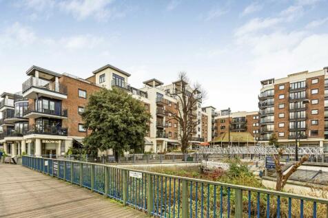 Jerome Place, Kingston Upon Thames KT1 2 bed flat for sale