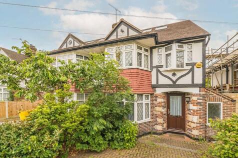 5 bedroom semi-detached house for sale