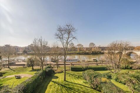 Northumberland Place, Richmond TW10 4 bed house for sale
