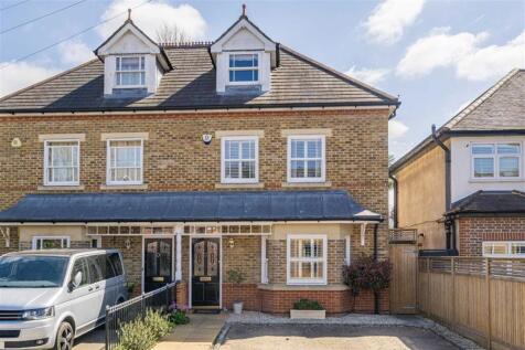 Teddington Park, Teddington TW11 4 bed semi