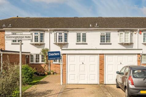 Queensbridge Park, Whitton TW7 3 bed terraced house for sale