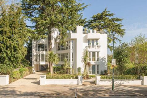 Wellesley Road, Twickenham TW2 1 bed flat for sale