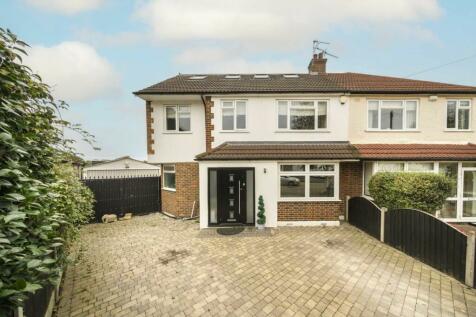 6 bedroom semi-detached house for sale