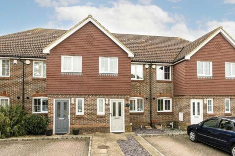Kingswood Close, Ashford TW15 3 bed terraced house for sale