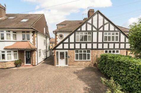 4 bedroom semi-detached house for sale