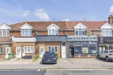 2 bedroom maisonette for sale