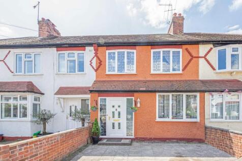 Smallberry Avenue, Isleworth TW7 3 bed house for sale