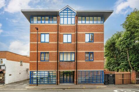 1 bedroom flat for sale