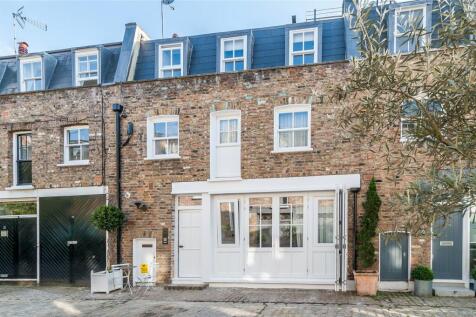 4 bedroom mews property for sale