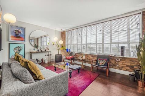 Peckham Grove, London, SE15 2 bed apartment for sale