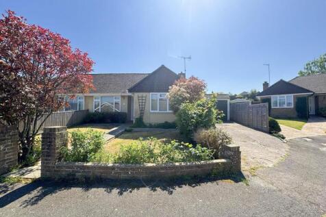2 bedroom semi-detached bungalow for sale