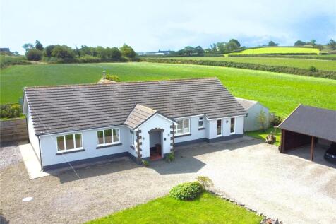 4 bedroom bungalow for sale