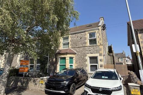 2 bedroom ground floor flat for sale