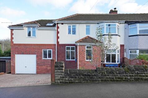 4 bedroom semi-detached house for sale